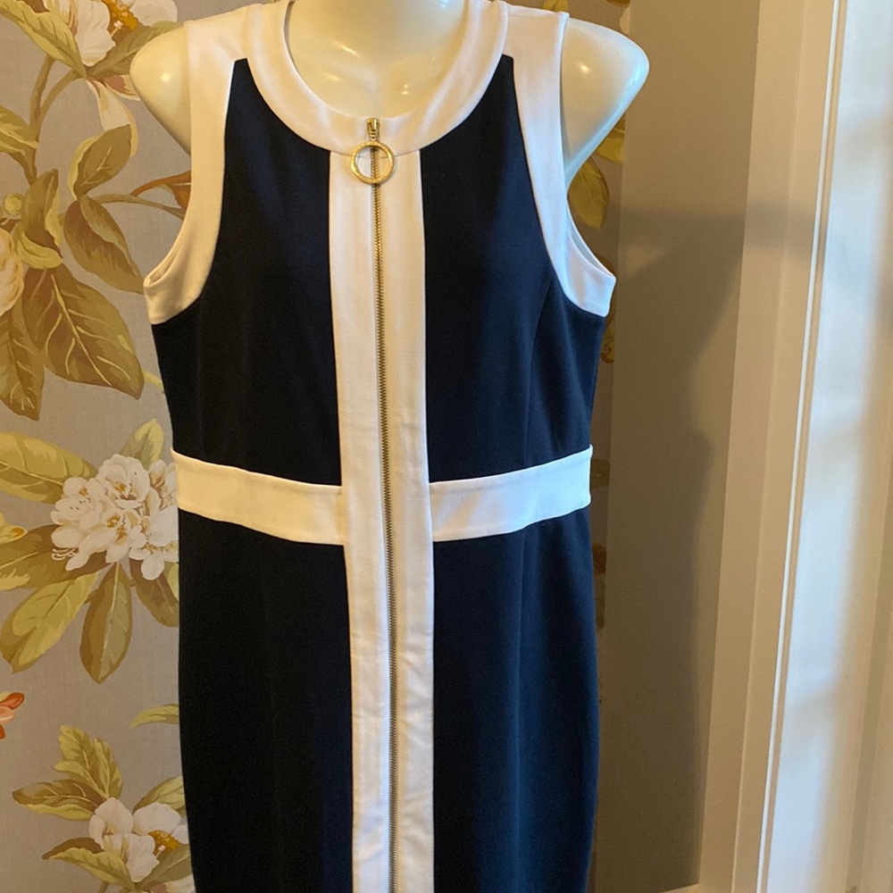 Brand new Michael Kors dress navy and white. size 10